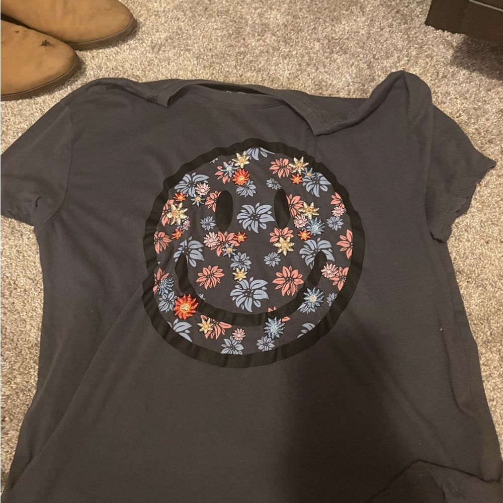 Embroidered Smiley Tee